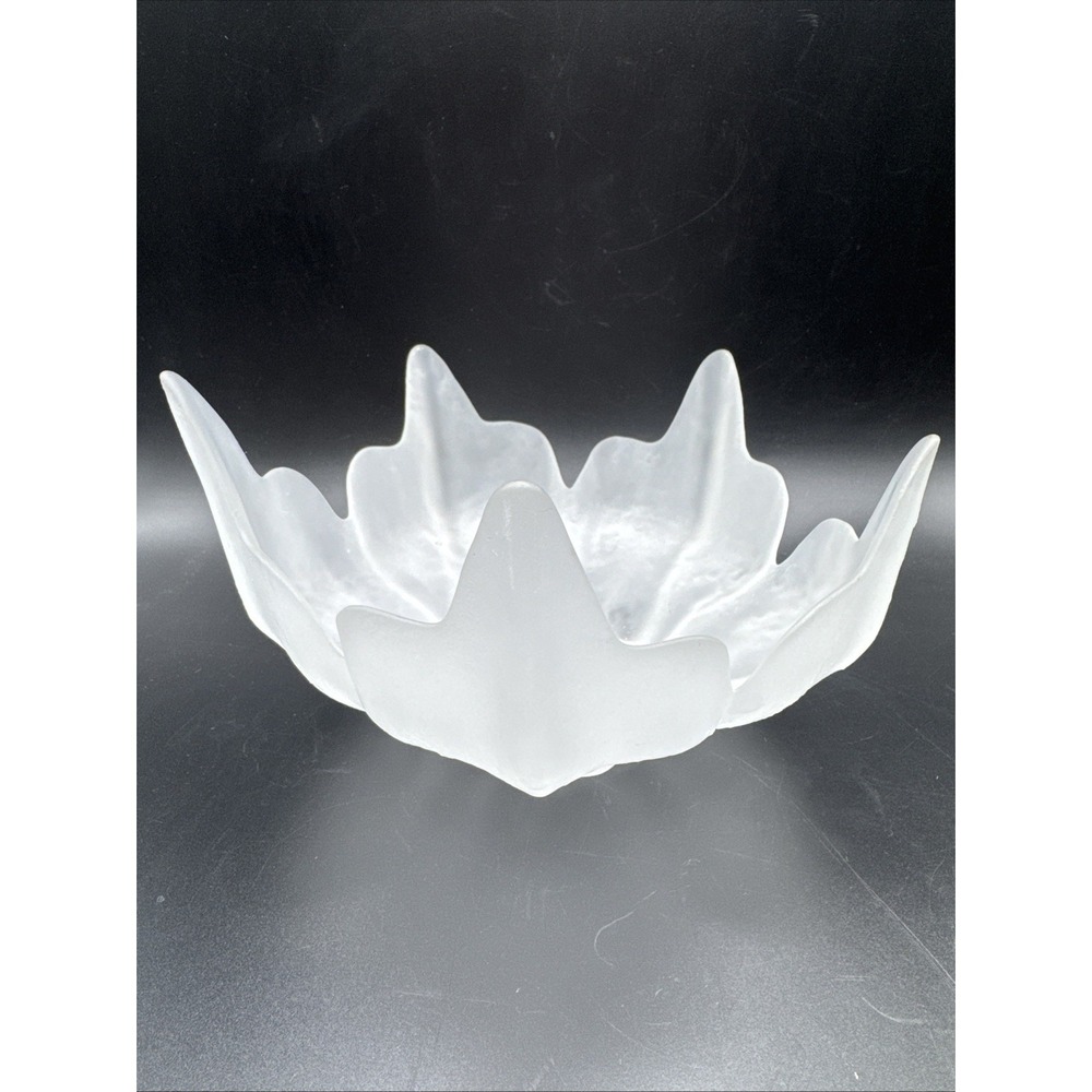 Viking‎ Epic Lotus Blossom Bowl White Frost Vintage Glass MCM Mid Century Modern